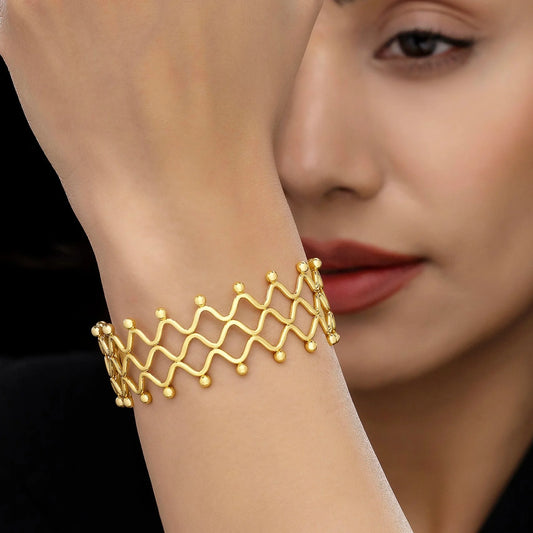 AUROZI Anti-Tarnish Golden Bangle Bracelet (Adjustable Size)